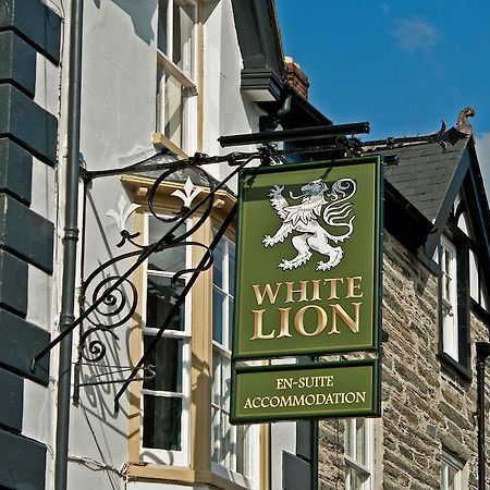 The White Lion Hotel Махінллет Екстер'єр фото